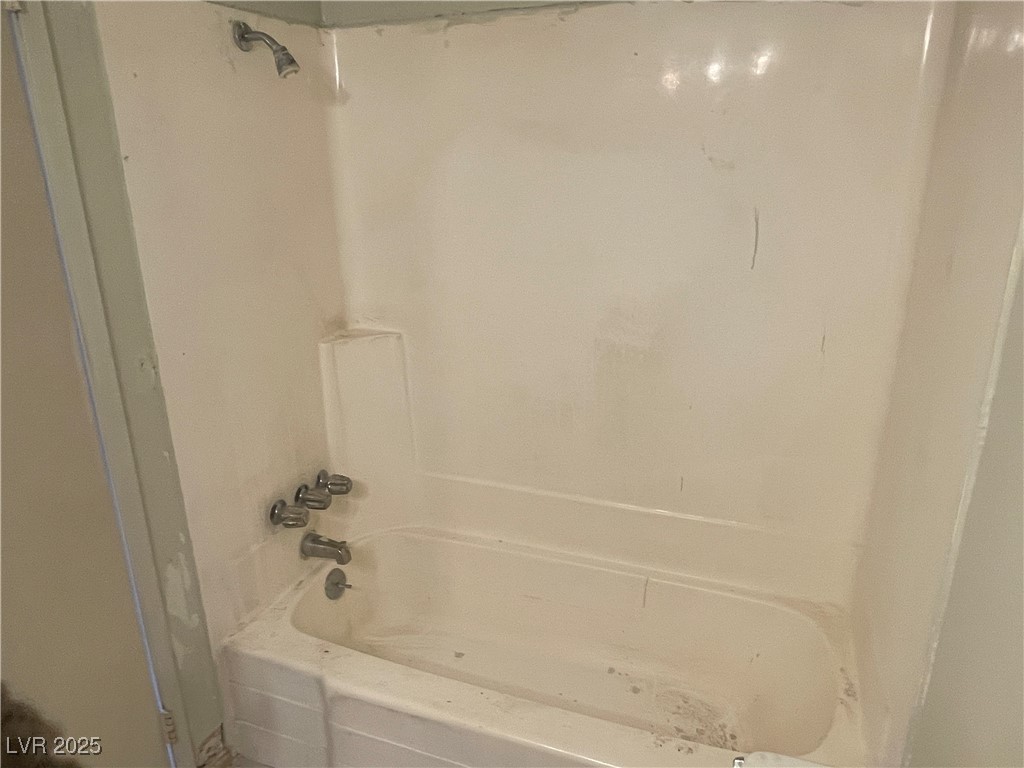 2482 Paradise Village Way