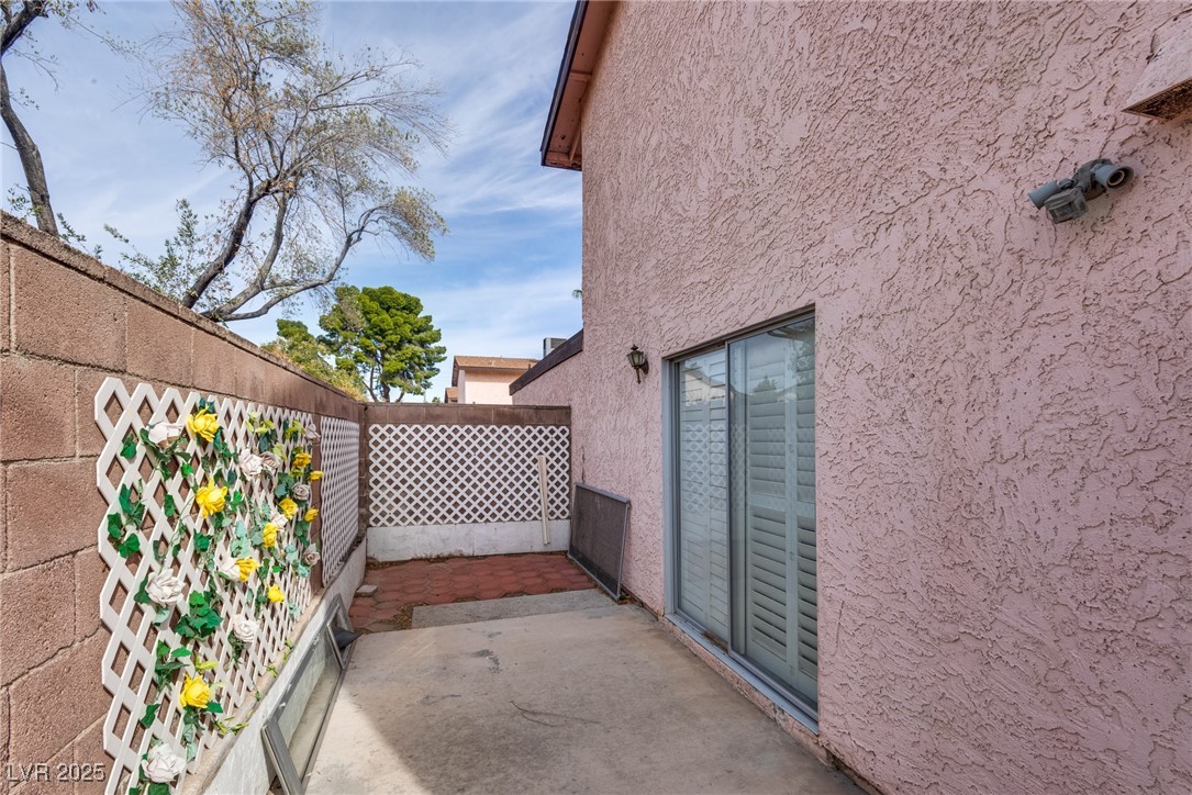 4363 Spencer Street 14