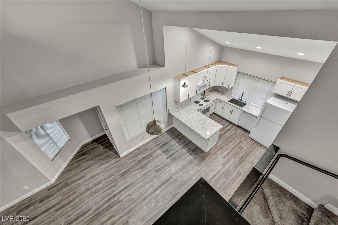 5670 Vineyard Lane