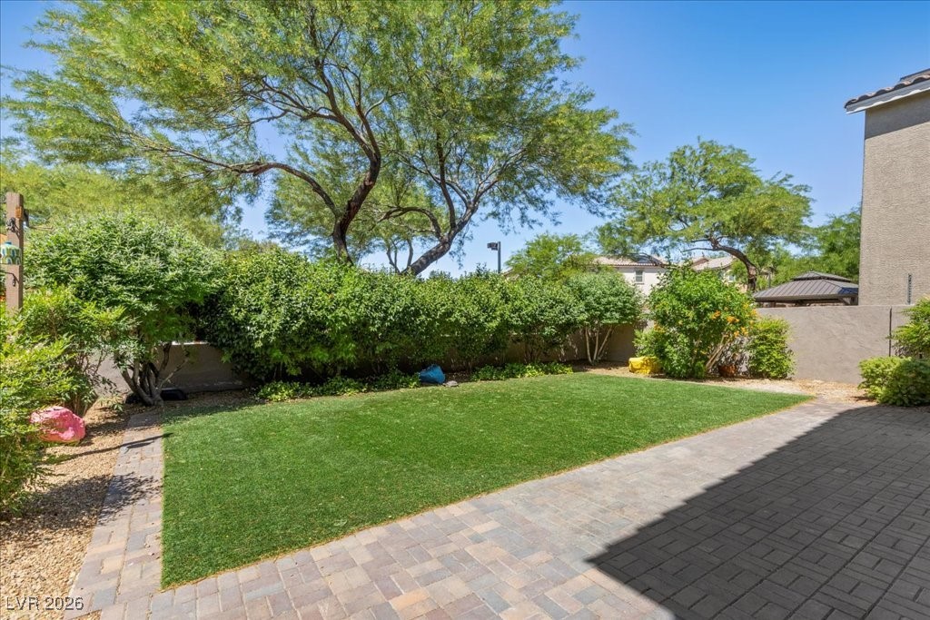 6049 Paddleboat Street