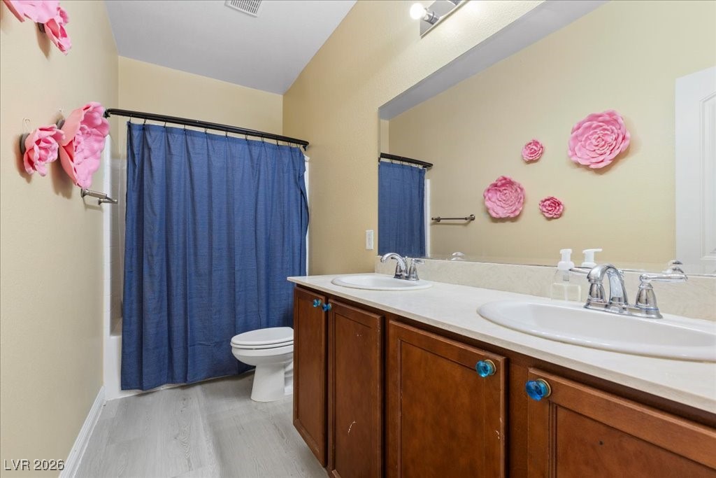 6049 Paddleboat Street