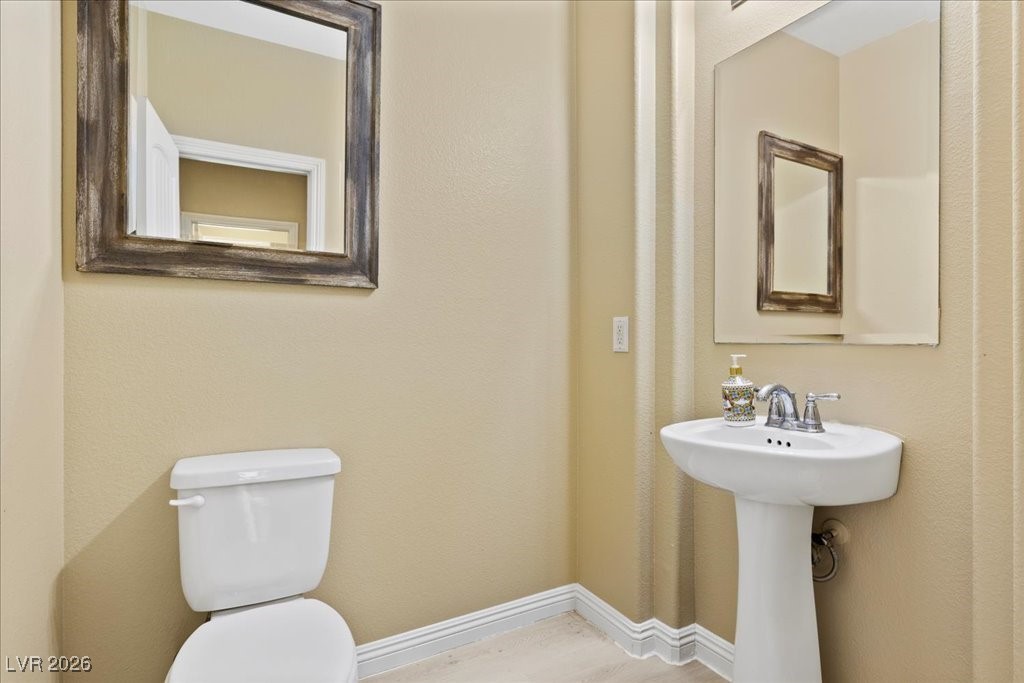 6049 Paddleboat Street