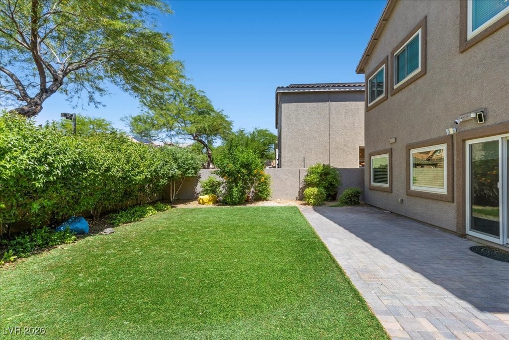 6049 Paddleboat Street