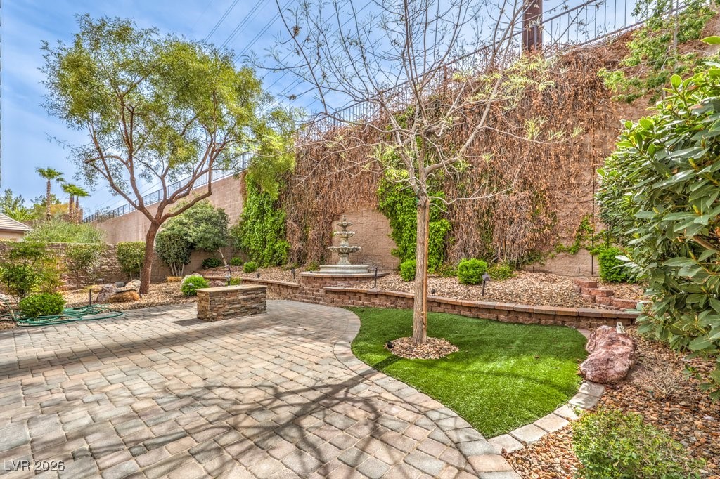 2413 Hamonah Drive
