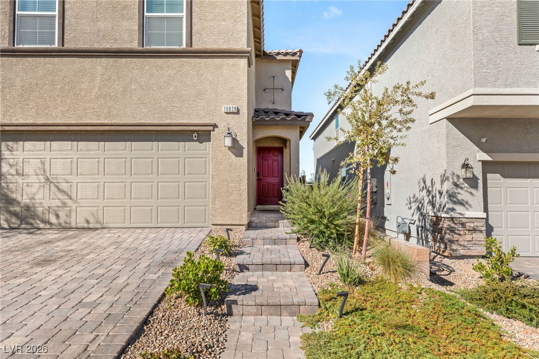 10828 Montana Blanca Avenue