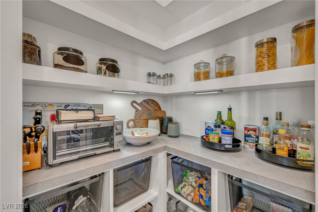 218 Springbough Lane