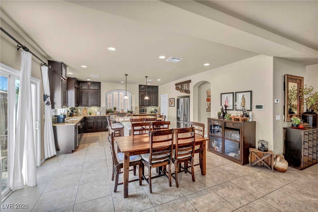 9670 Twin Rivers Court