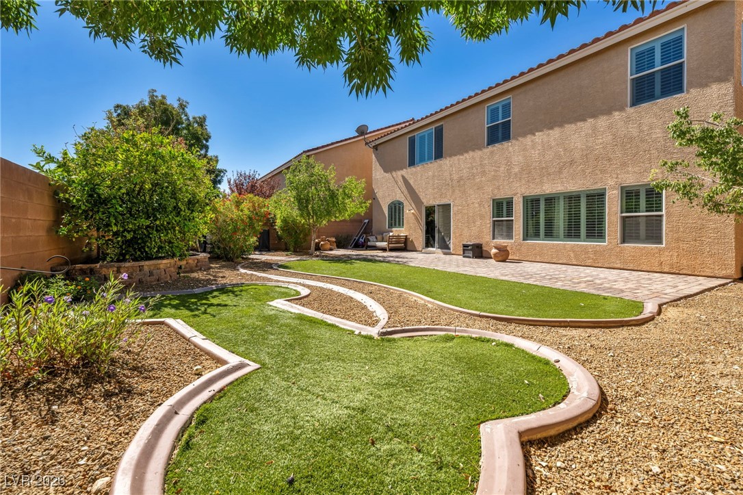 9670 Twin Rivers Court