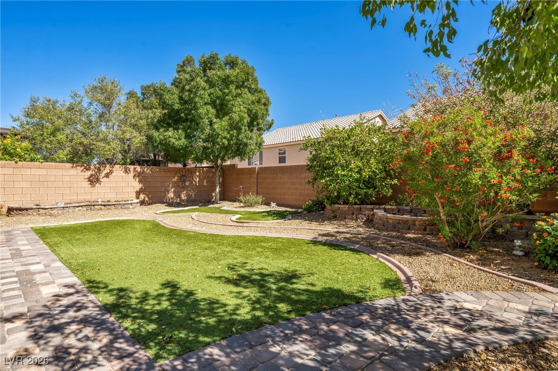 9670 Twin Rivers Court