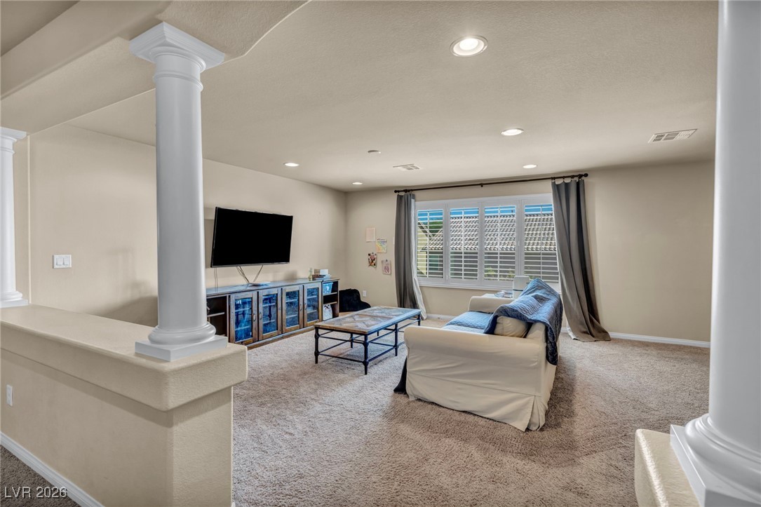 9670 Twin Rivers Court