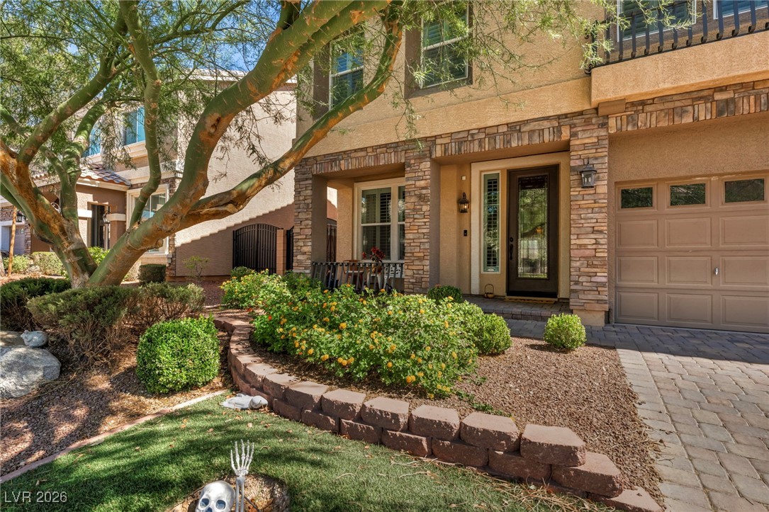 9670 Twin Rivers Court