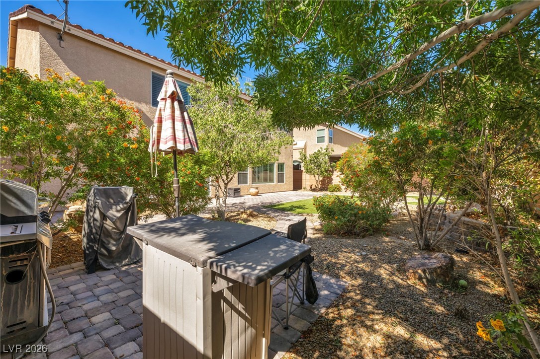 9670 Twin Rivers Court