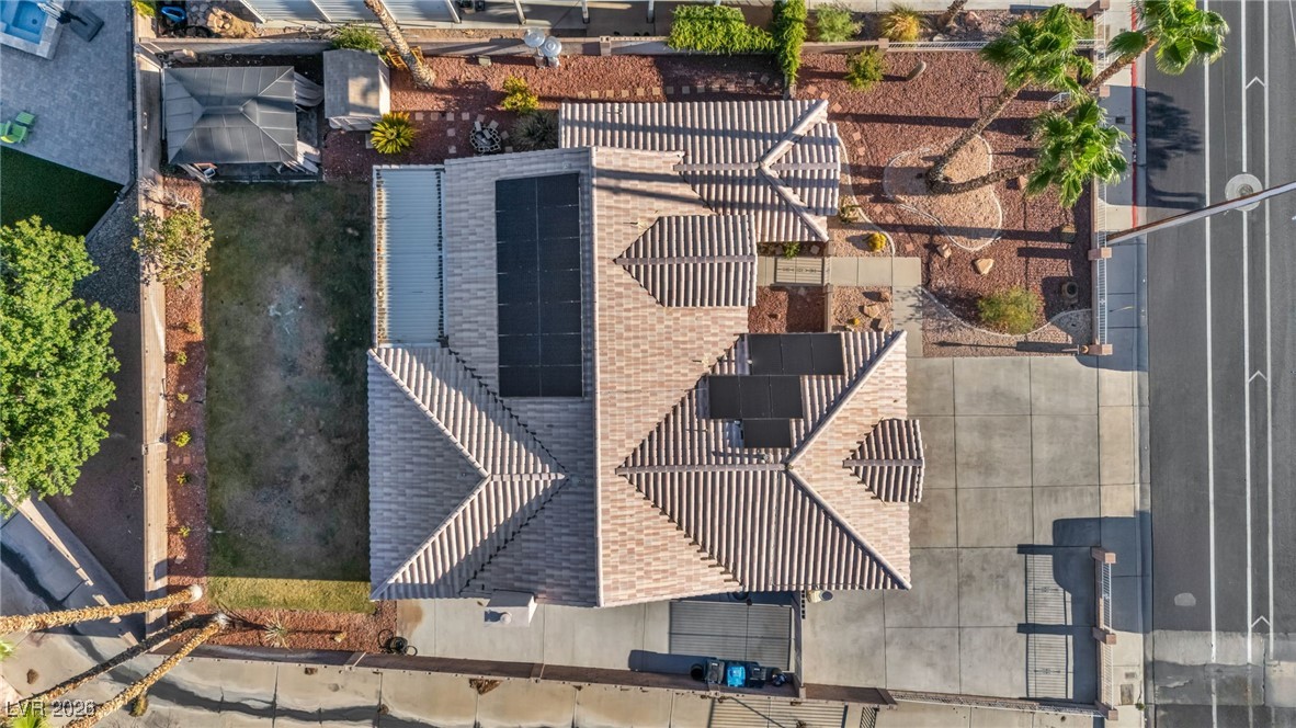 3757 North Torrey Pines Drive