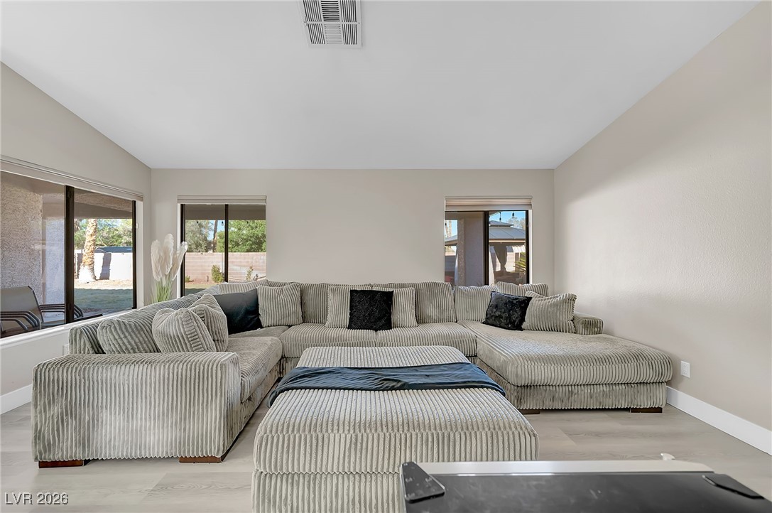 3757 North Torrey Pines Drive
