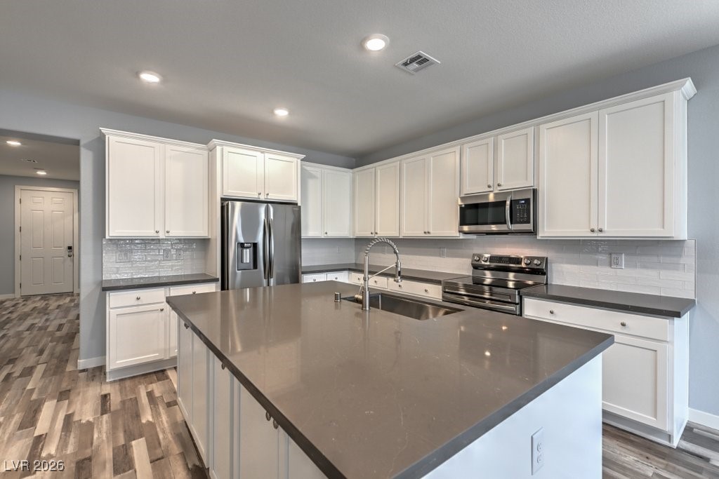 4621 Peppertree Street