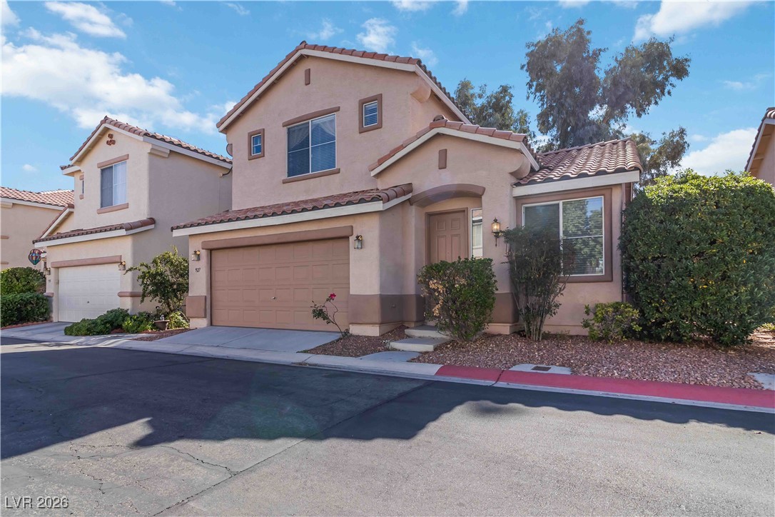 927 Clear Diamond Avenue