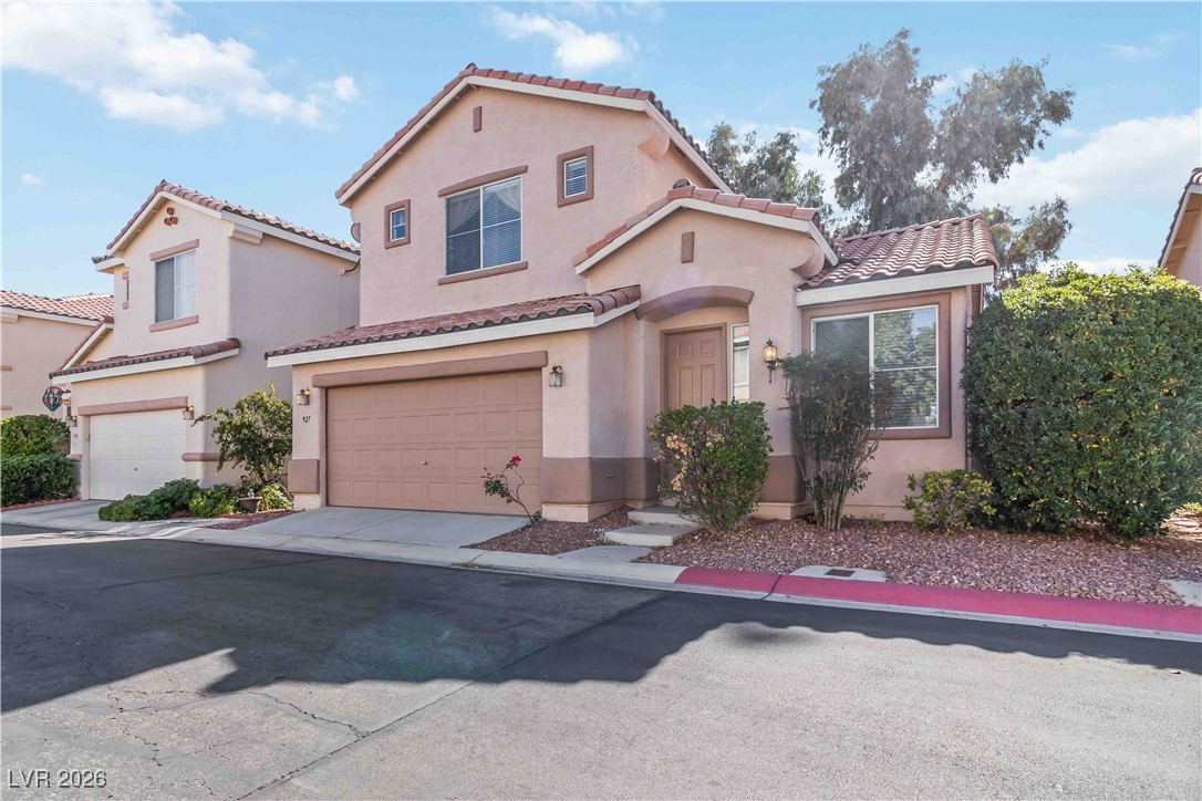 927 Clear Diamond Avenue