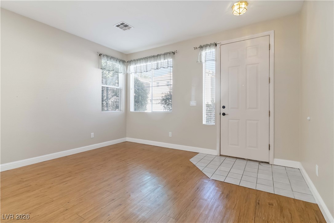 927 Clear Diamond Avenue