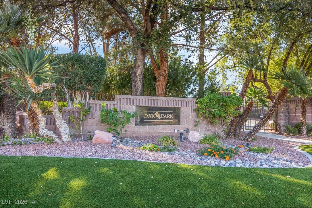 927 Clear Diamond Avenue