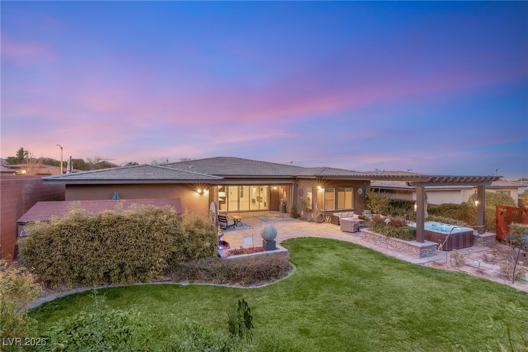 10179 Emerald Sunset Court