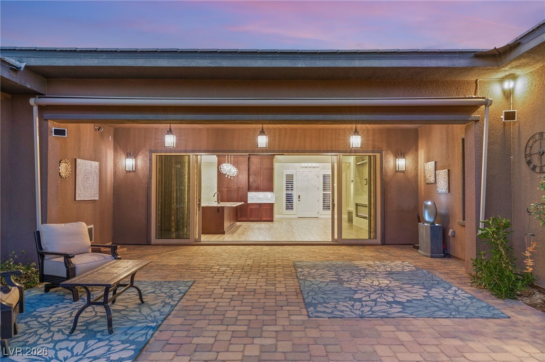 10179 Emerald Sunset Court