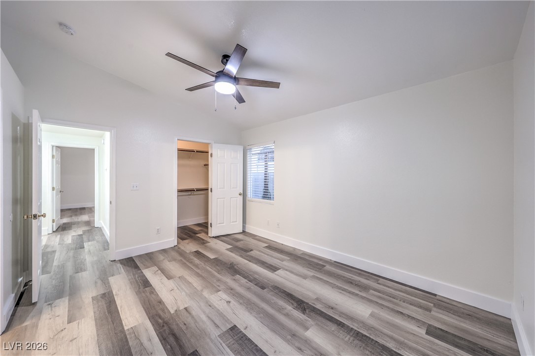 8233 West Rochelle Avenue