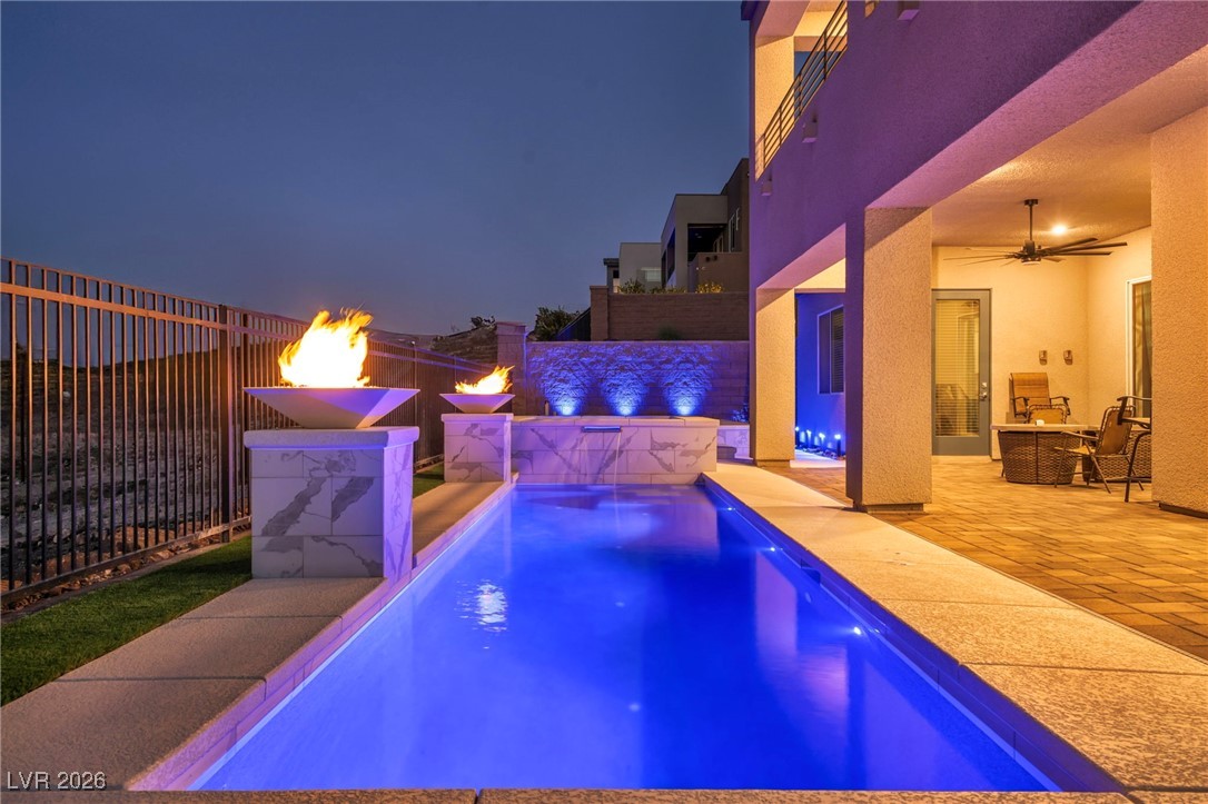 218 Shaded Canyon Drive