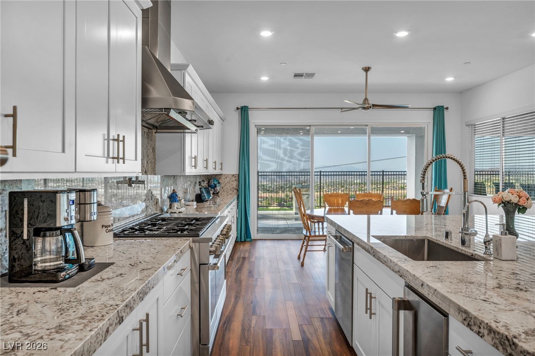 218 Shaded Canyon Drive