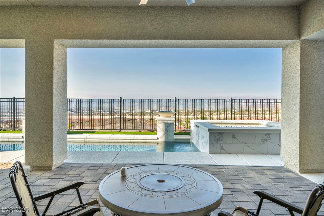 218 Shaded Canyon Drive