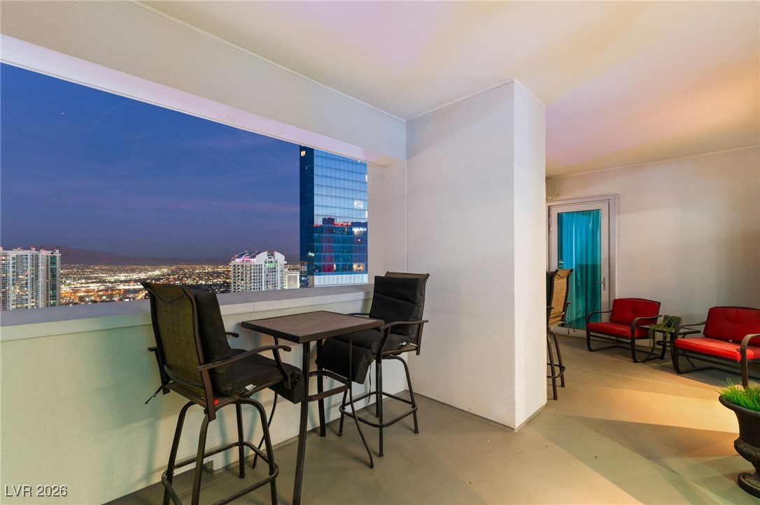 2700 Las Vegas Boulevard 3705
