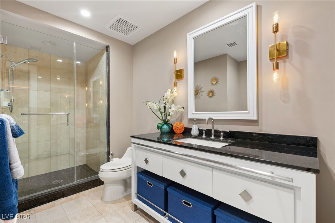 2700 Las Vegas Boulevard 3705