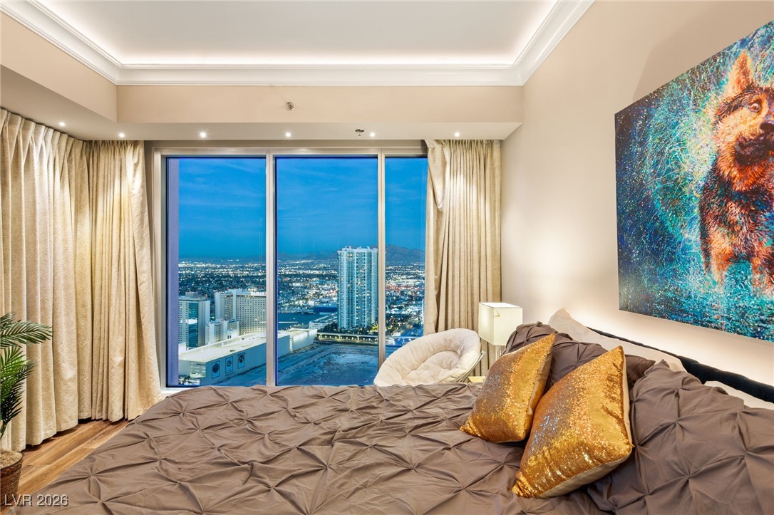 2700 Las Vegas Boulevard 3705