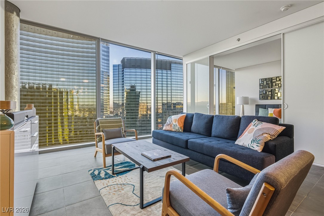3726 Las Vegas Boulevard 2903