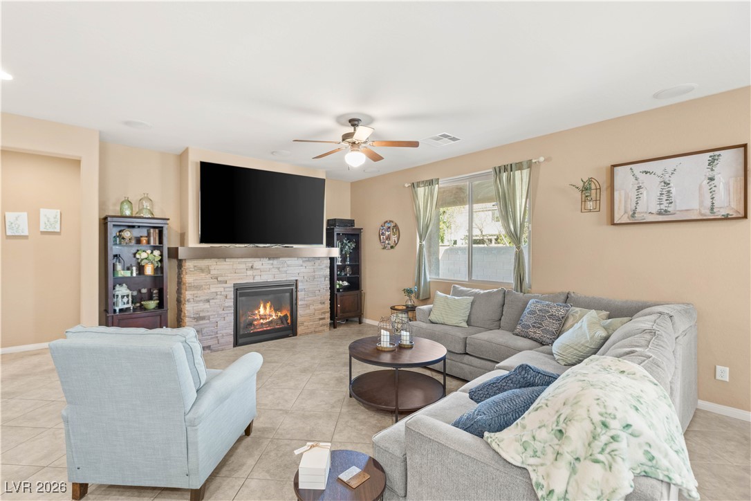 5776 Silver Cascade Avenue