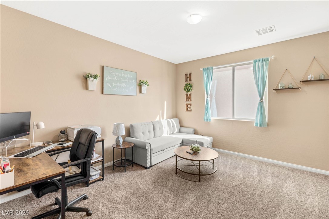 5776 Silver Cascade Avenue