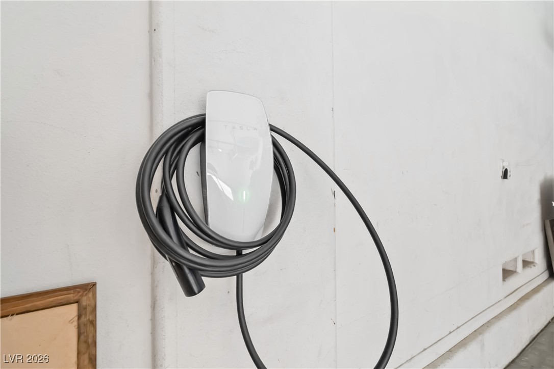 8908 Cambridge Glen Court