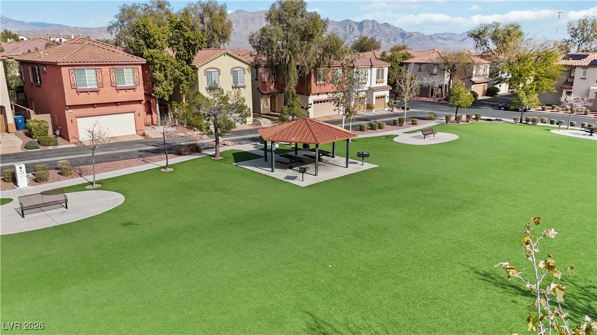 8908 Cambridge Glen Court