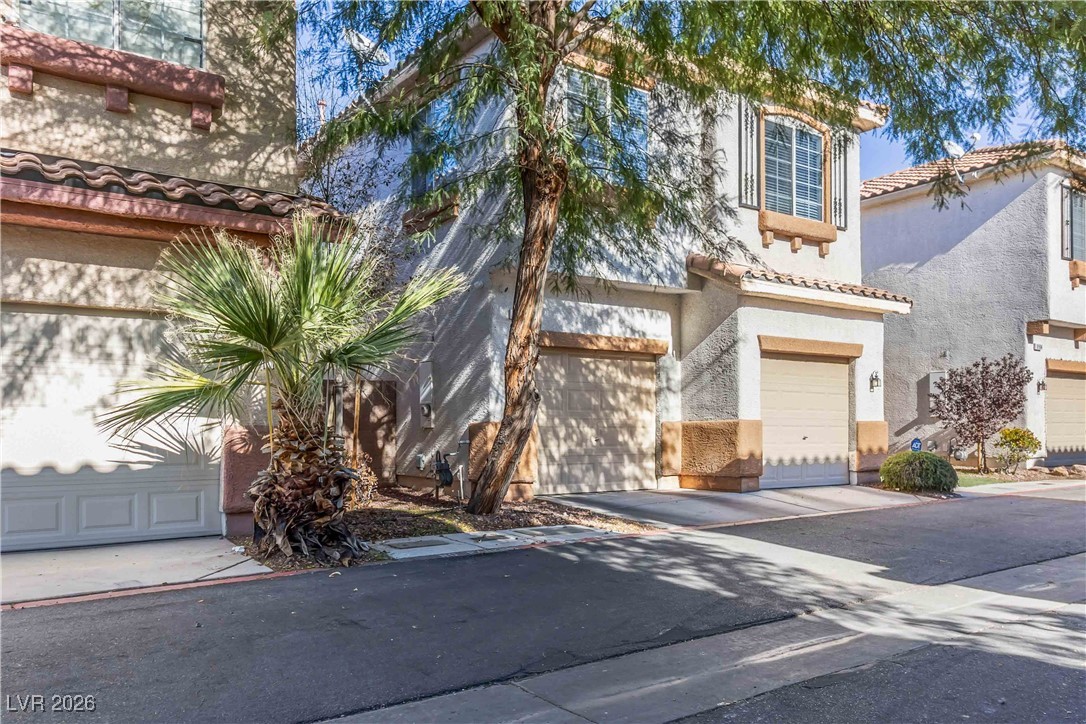 8908 Cambridge Glen Court