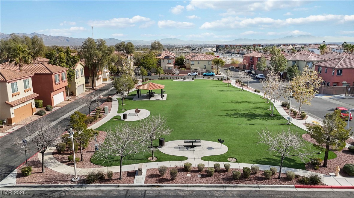 8908 Cambridge Glen Court