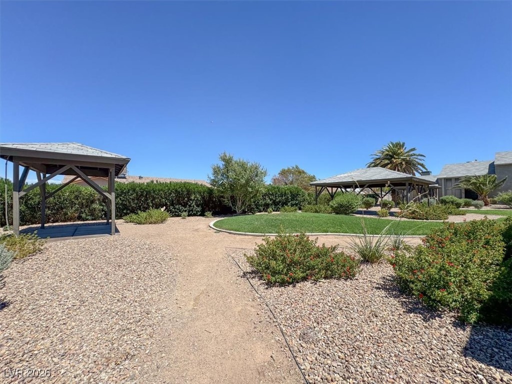566 Sellers Place