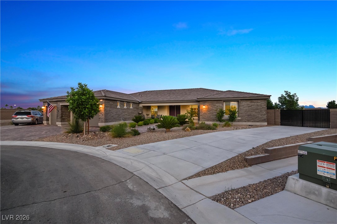 4420 North Bonita Vista Street