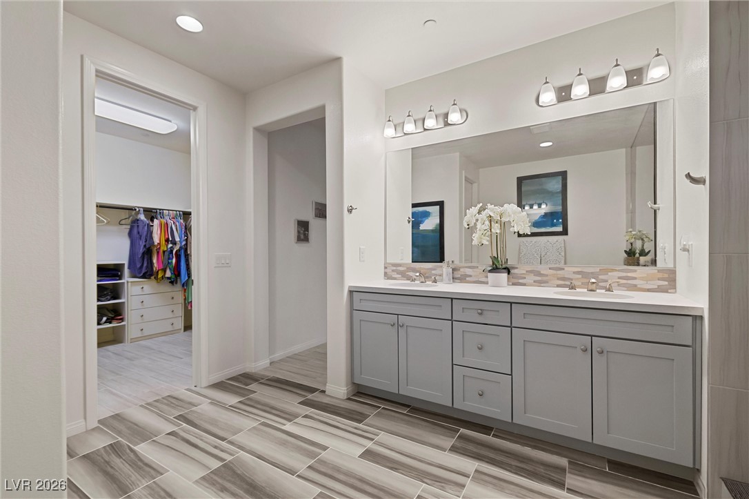 4420 North Bonita Vista Street