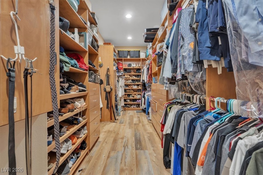 7239 Abbeville Meadows Avenue