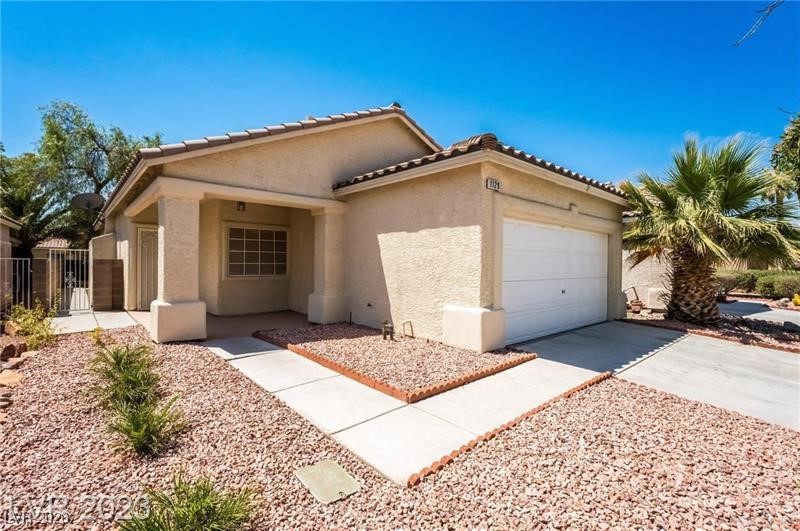 1129 Country Shadows Way