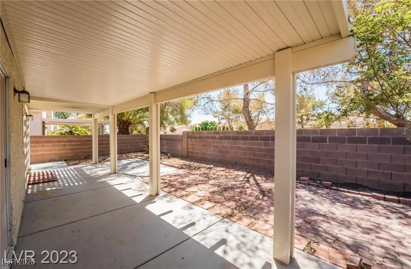 1129 Country Shadows Way