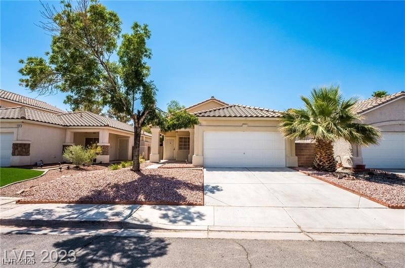 1129 Country Shadows Way