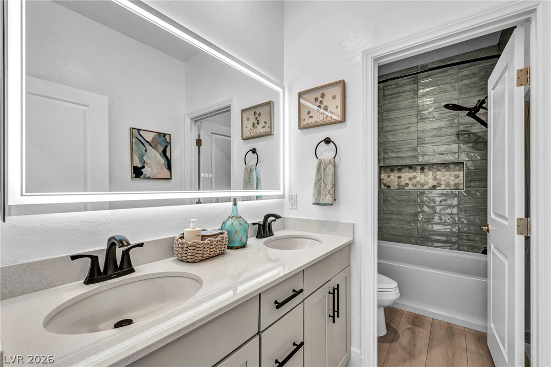 390 Coastal Redwood Street