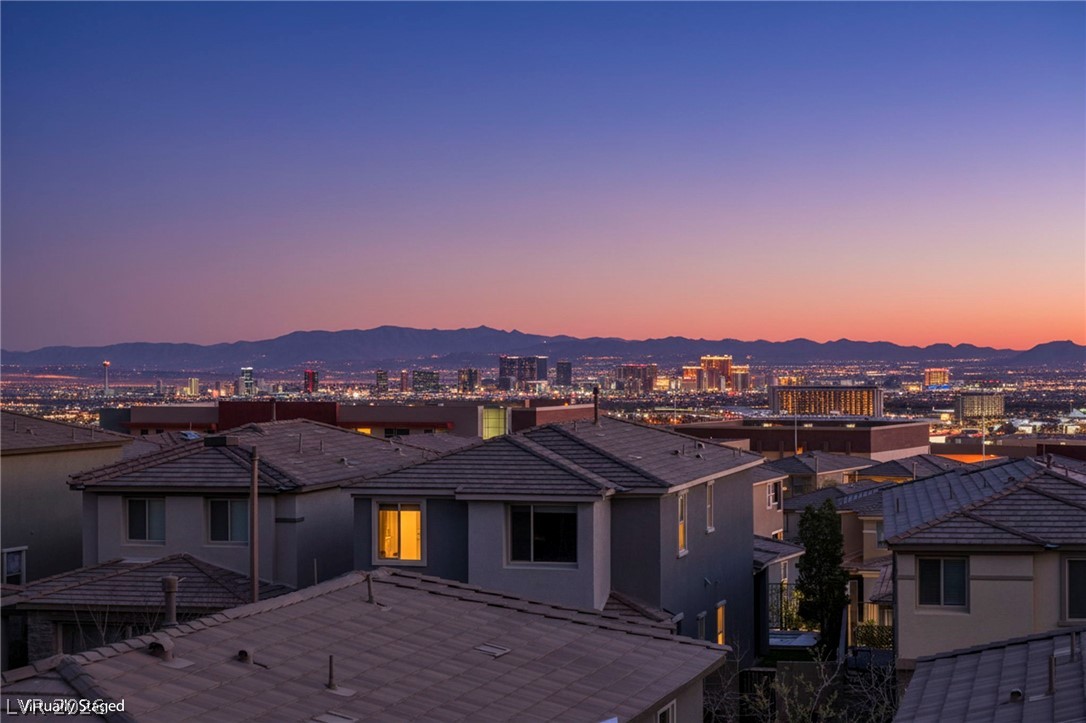 390 Coastal Redwood Street