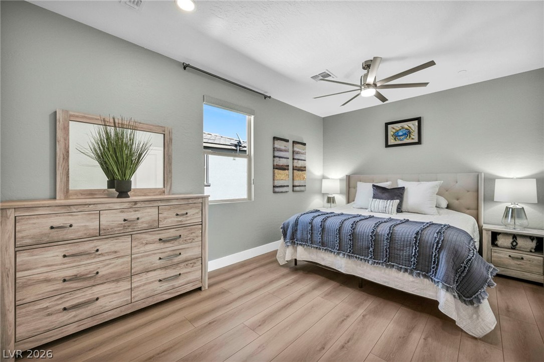 390 Coastal Redwood Street