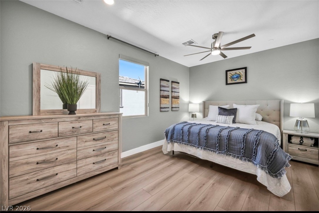 390 Coastal Redwood Street